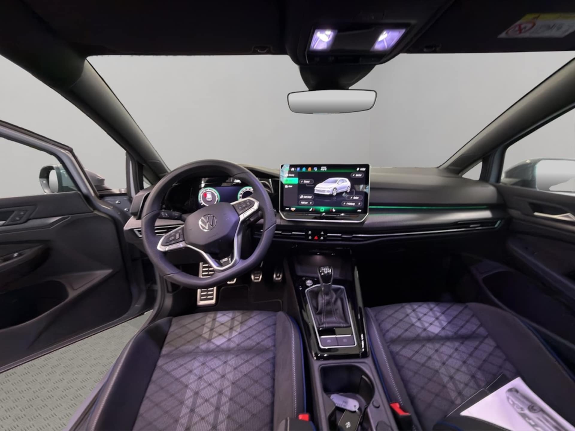 Volkswagen Golf R-Line