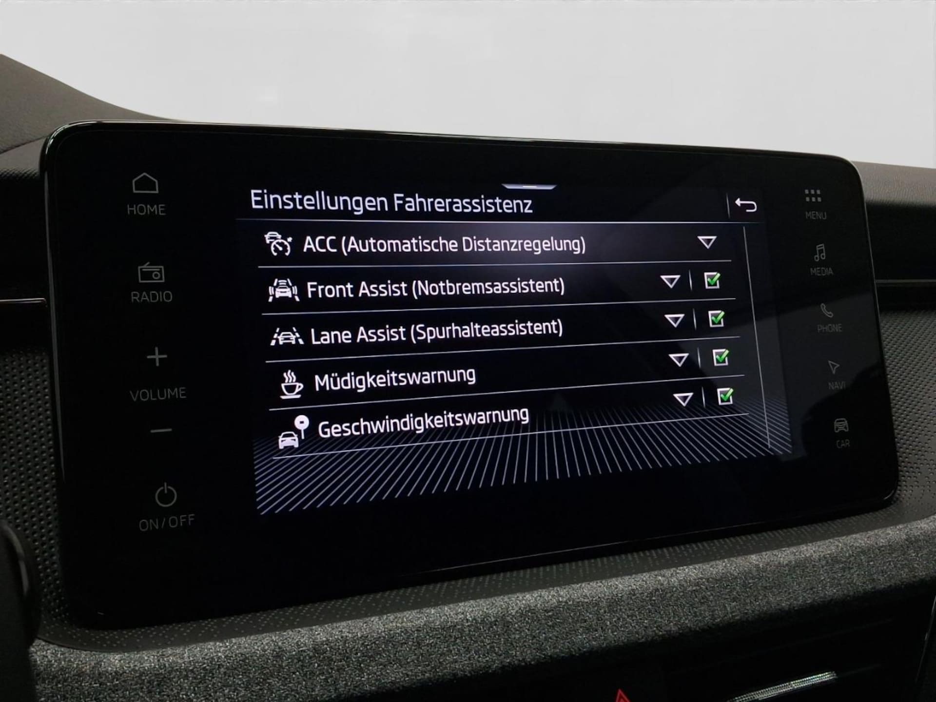 Skoda Scala Tour