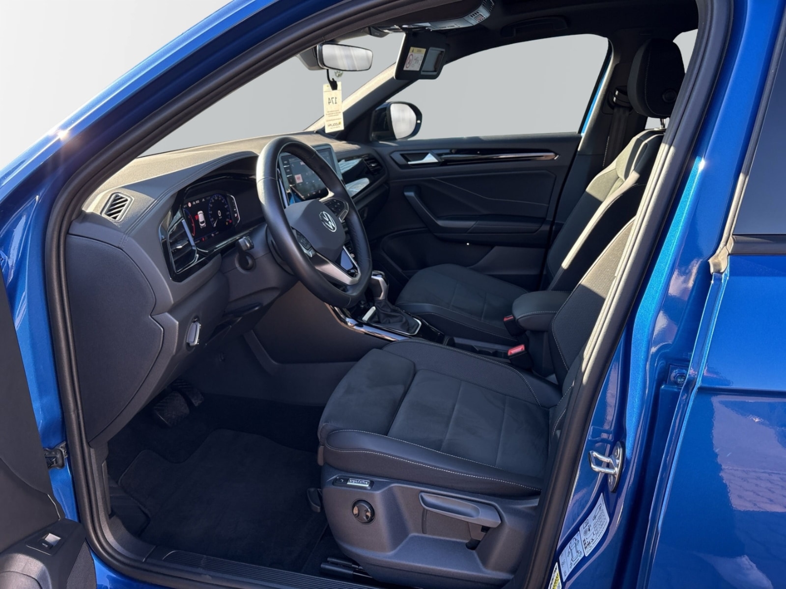 Volkswagen T-Roc – Bild 8