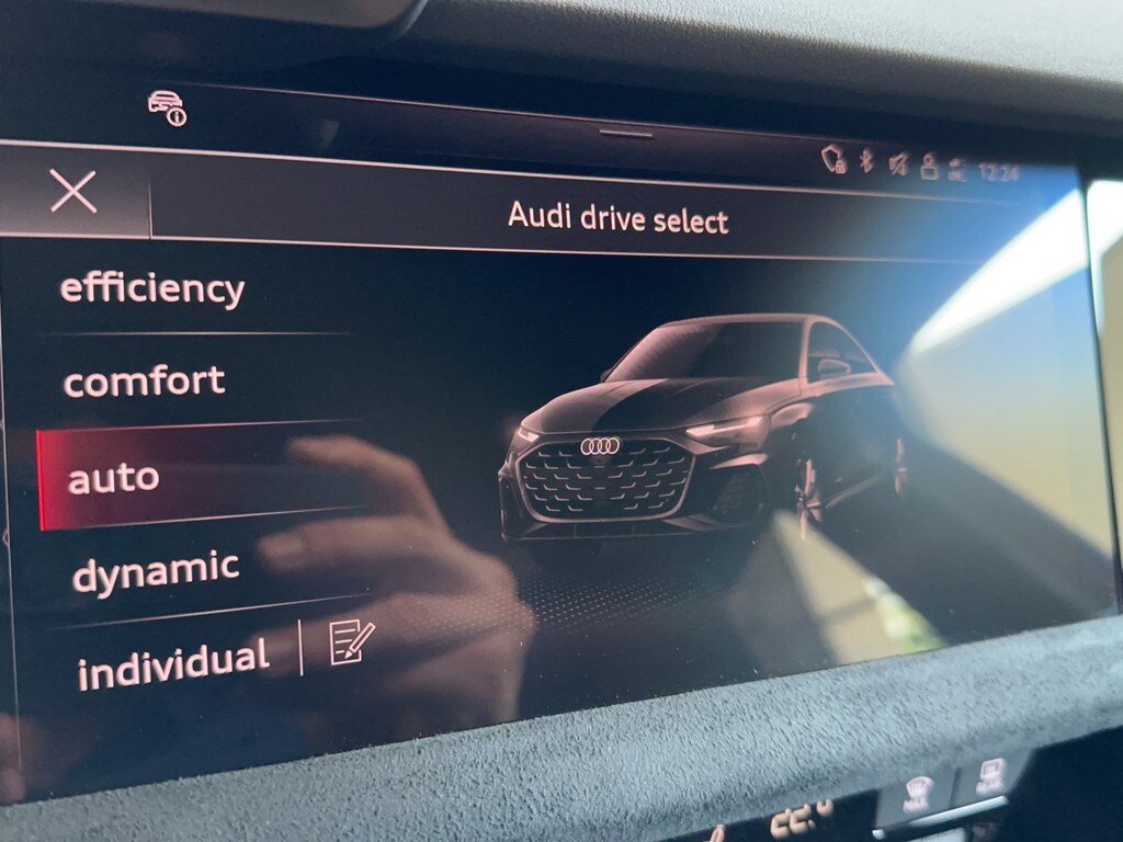 Image about Audi A3 Limousine S line TFSI S tronic