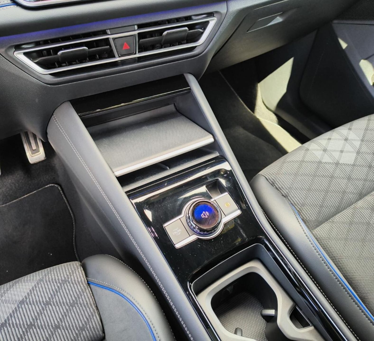 Volkswagen Tiguan R-Line Plus