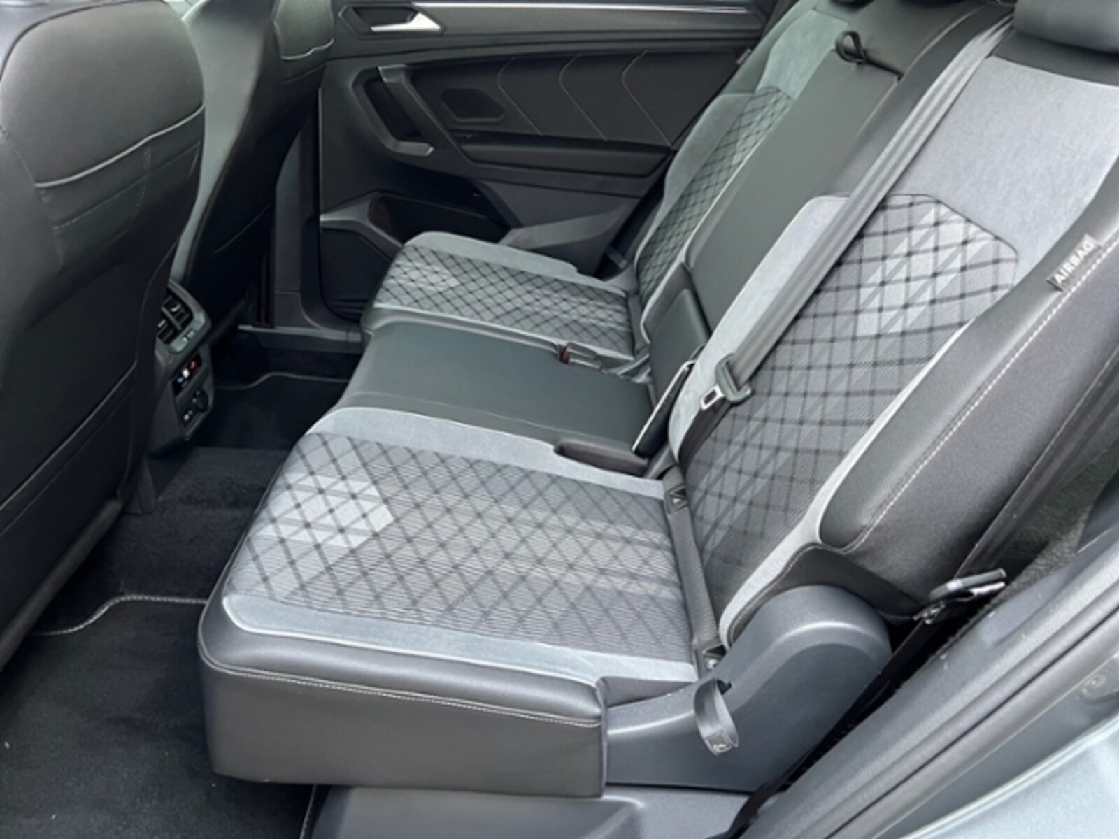 Volkswagen Tiguan Allspace – Bild 14