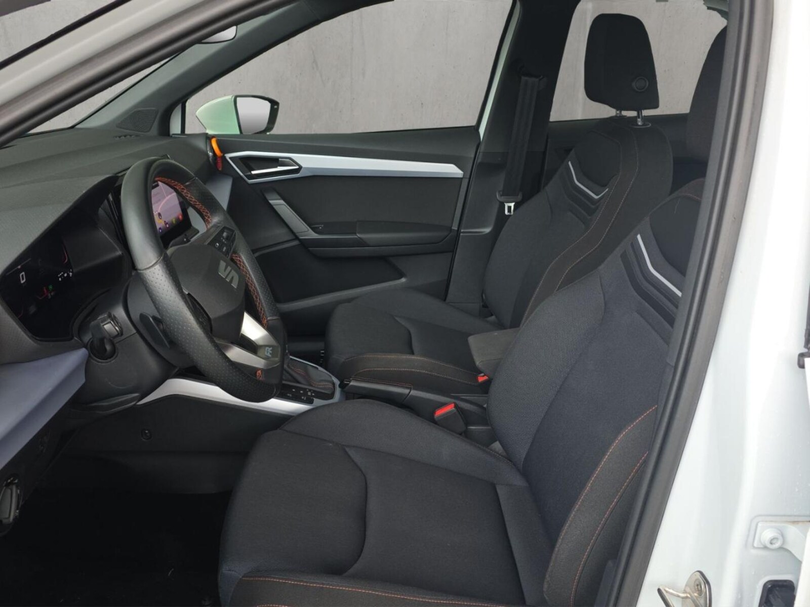 SEAT Arona – Bild 9