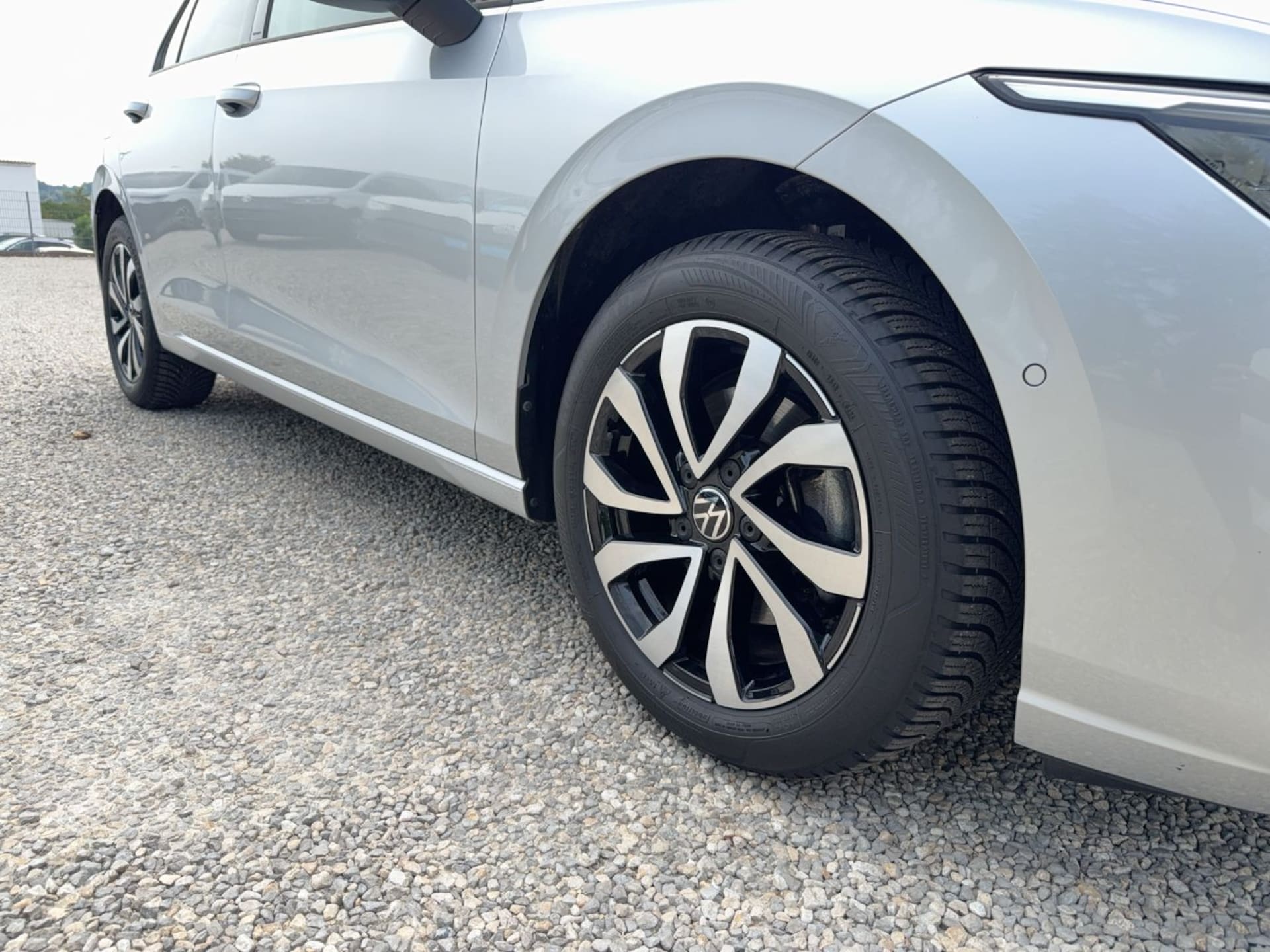 Volkswagen Golf Life