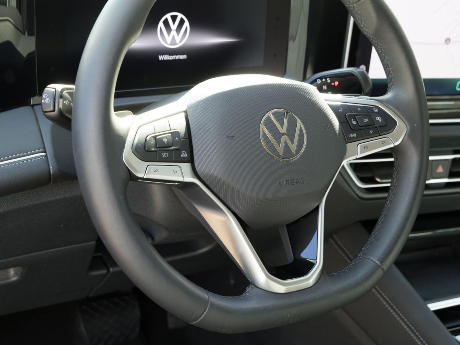 Volkswagen Tiguan – Bild 11