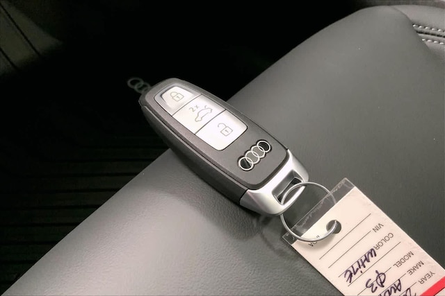 2026 Audi Q3 Base - Photo 19