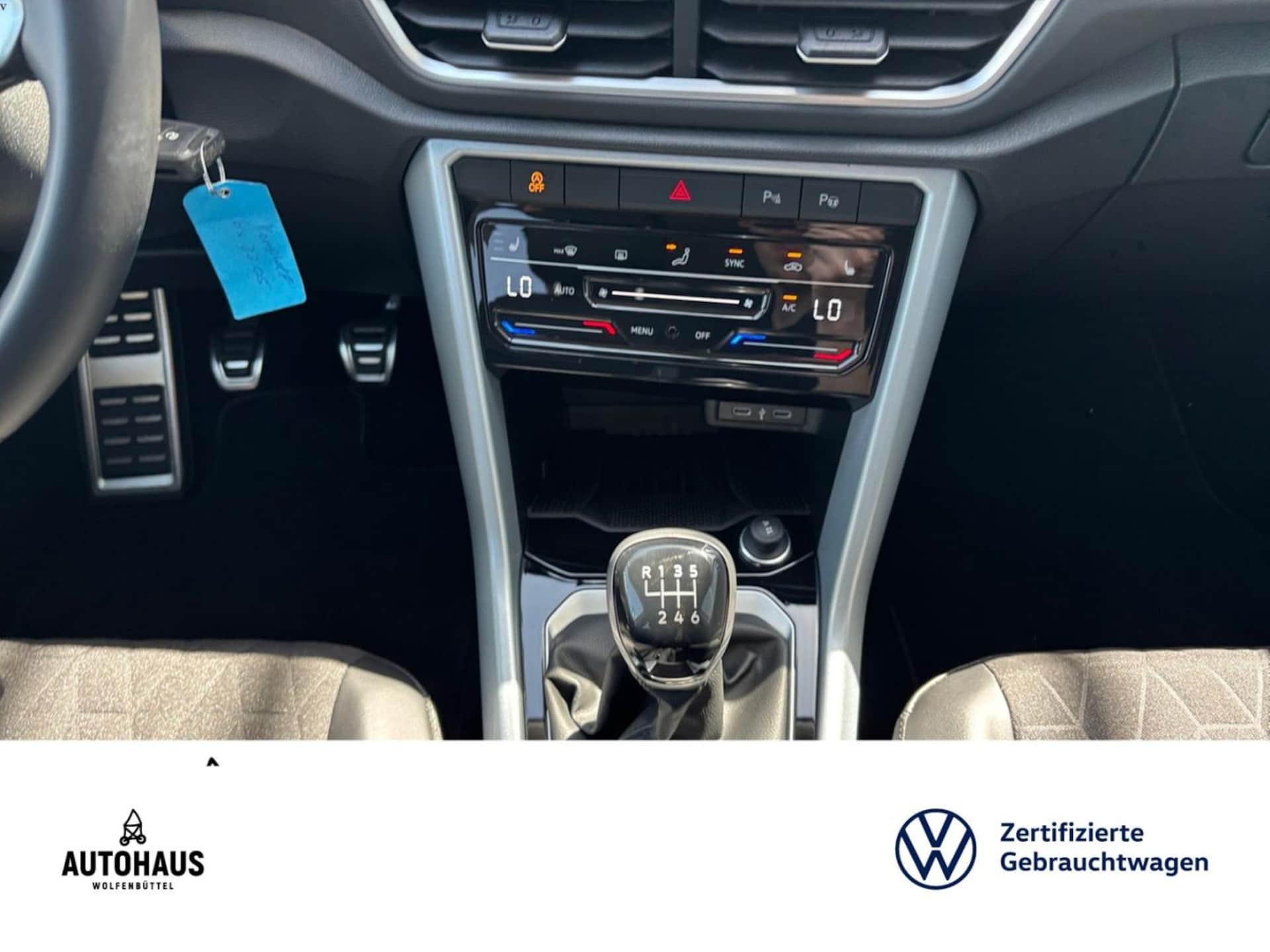 Volkswagen T-Roc Life