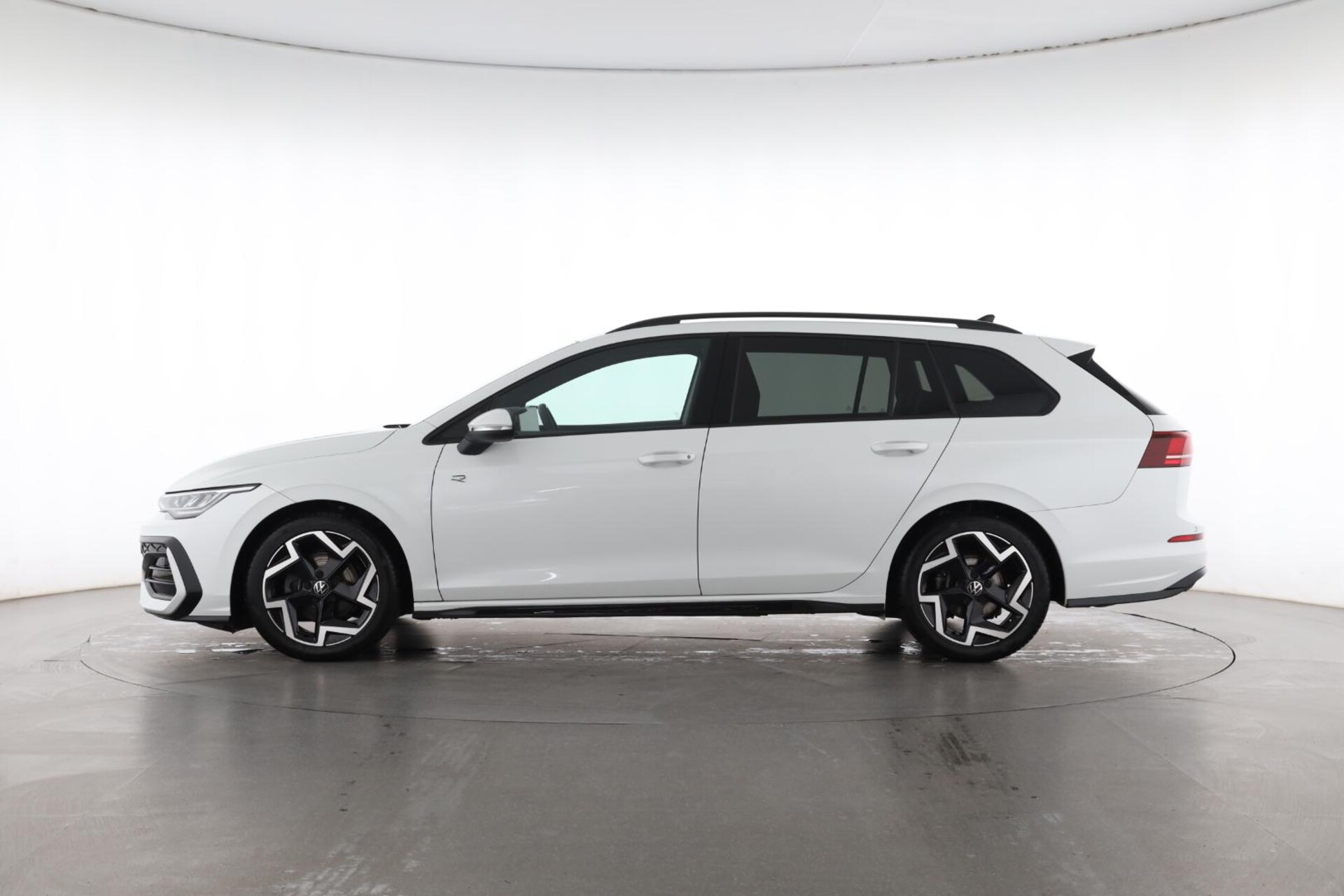 Volkswagen Golf Variant R-Line