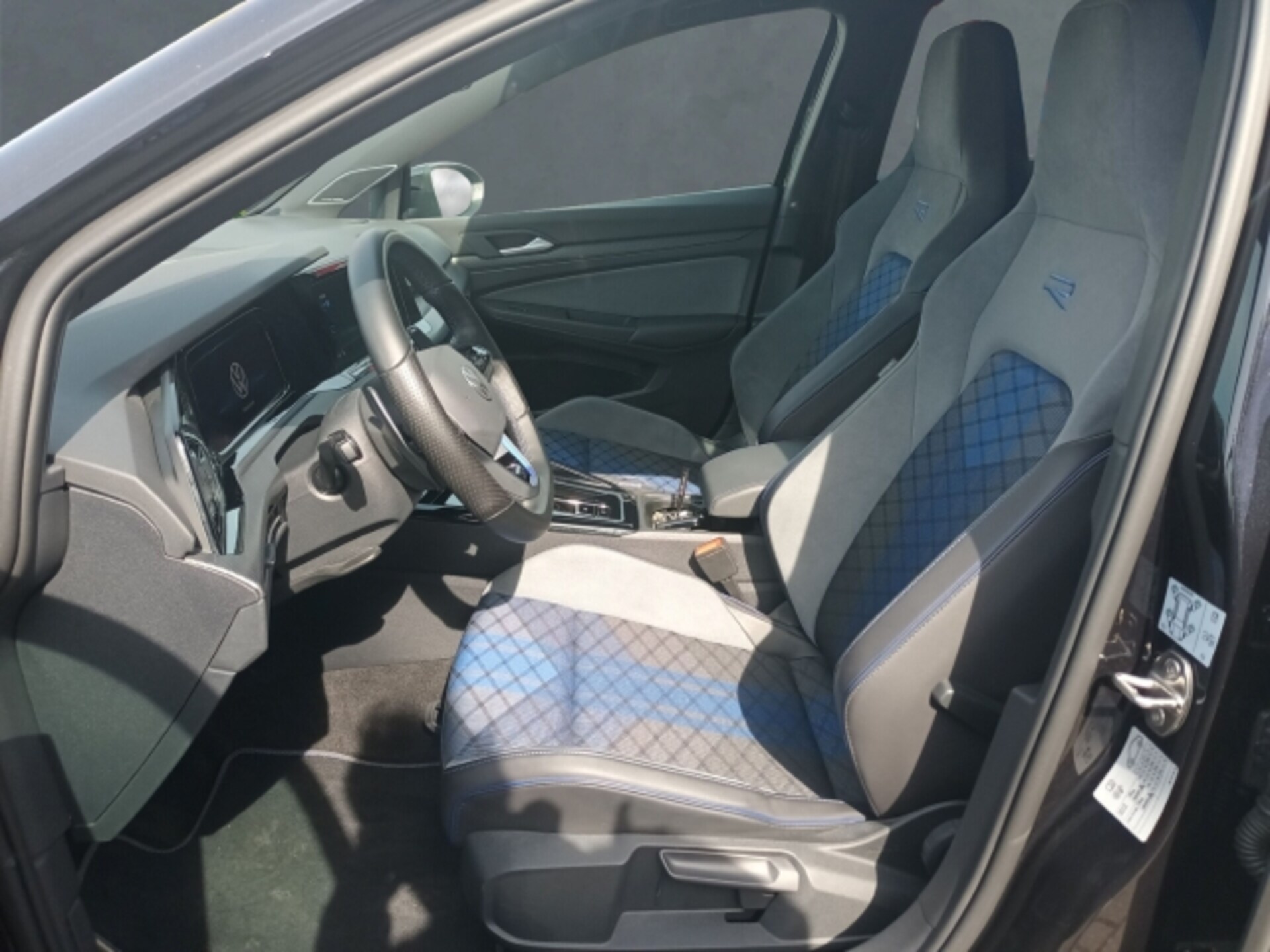 Volkswagen Golf R