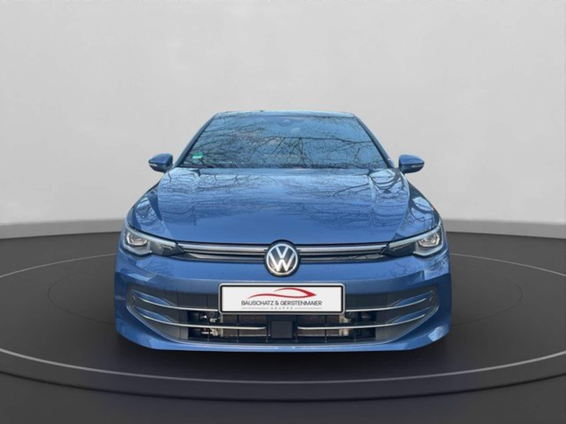 Volkswagen Golf Style