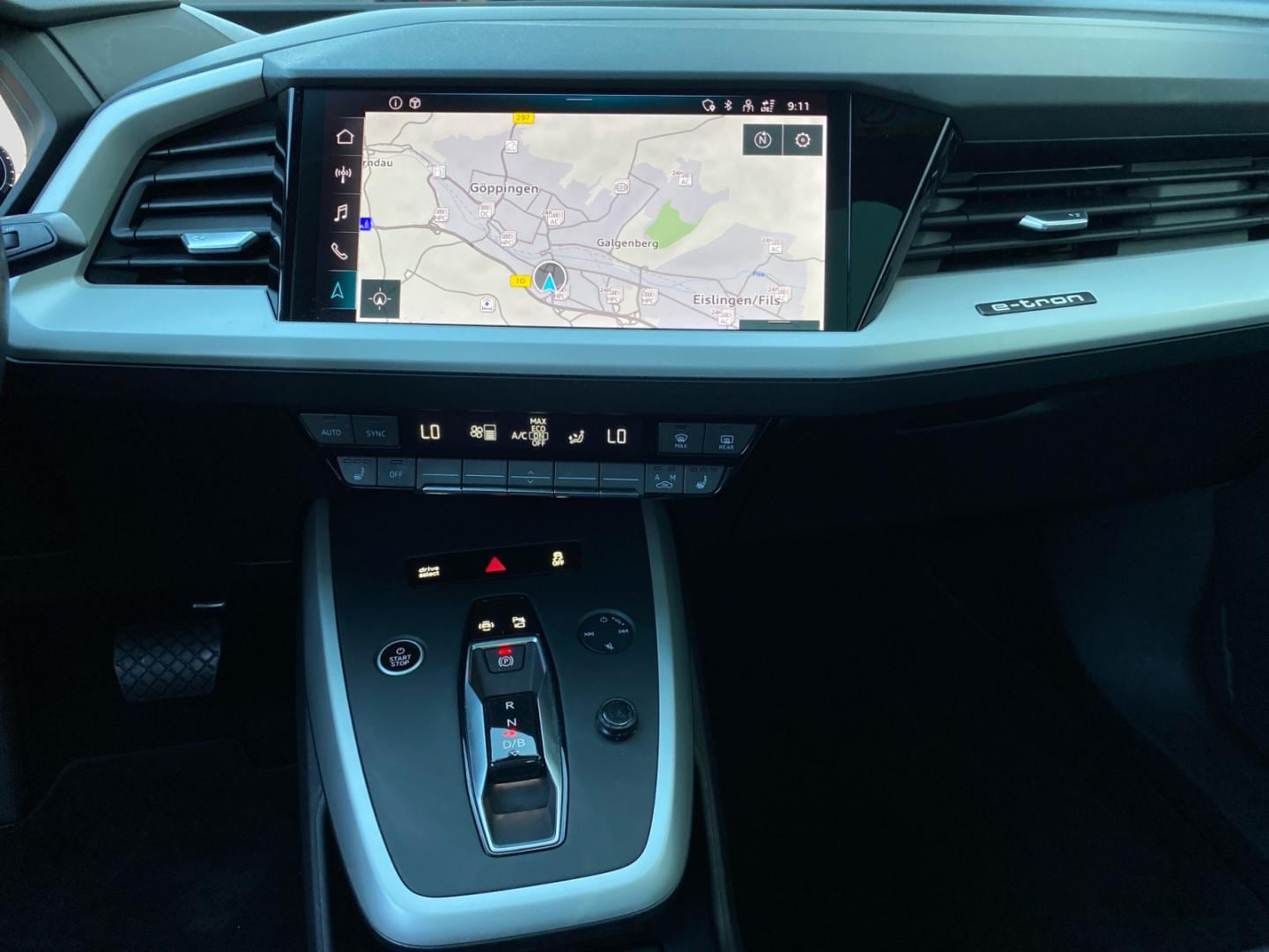 Bild über Audi Q4 Sportback e-tron 40 e-tron - für weitere Informationen kontaktieren Sie den Audi Partner