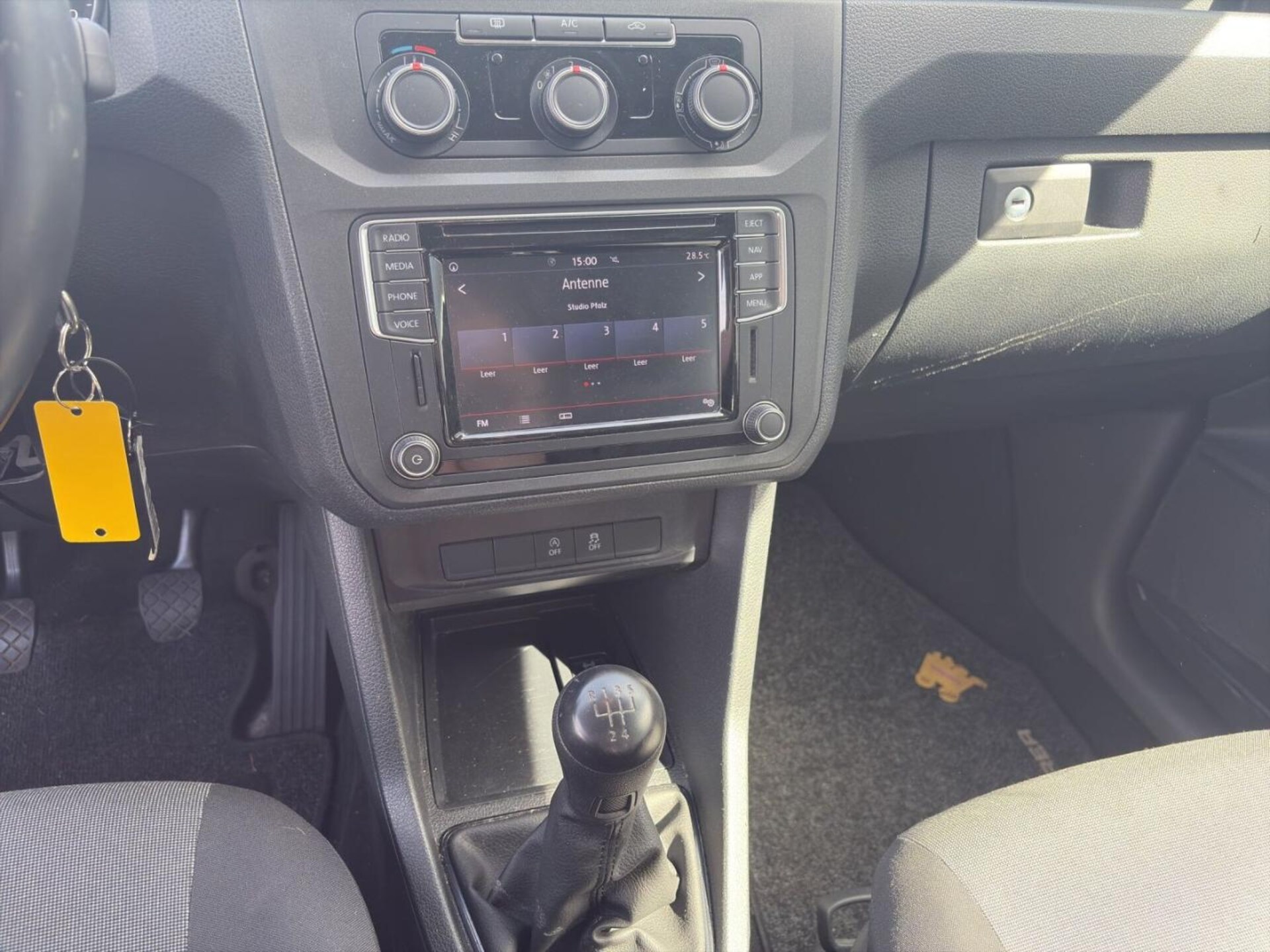 Volkswagen Caddy Kombi Basis-Modell