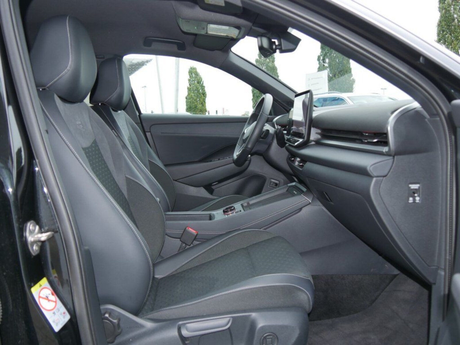 Volkswagen T-Roc – Bild 3
