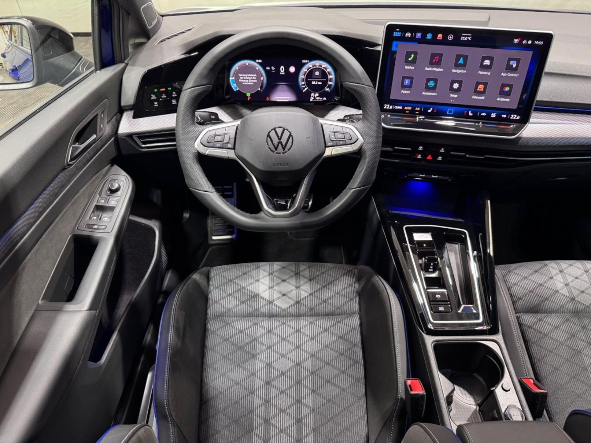 Volkswagen Golf R-Line