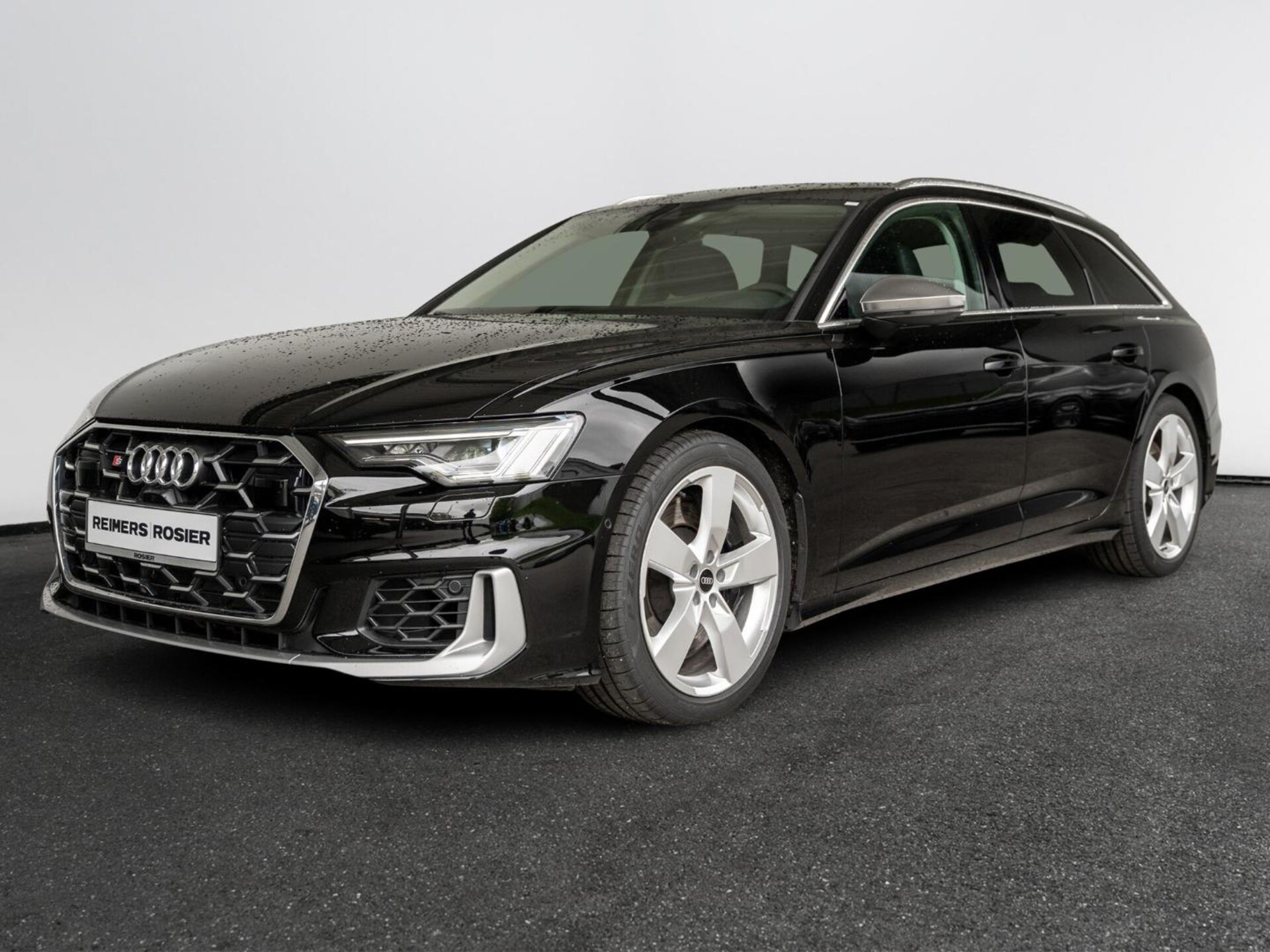 Audi S6 Avant