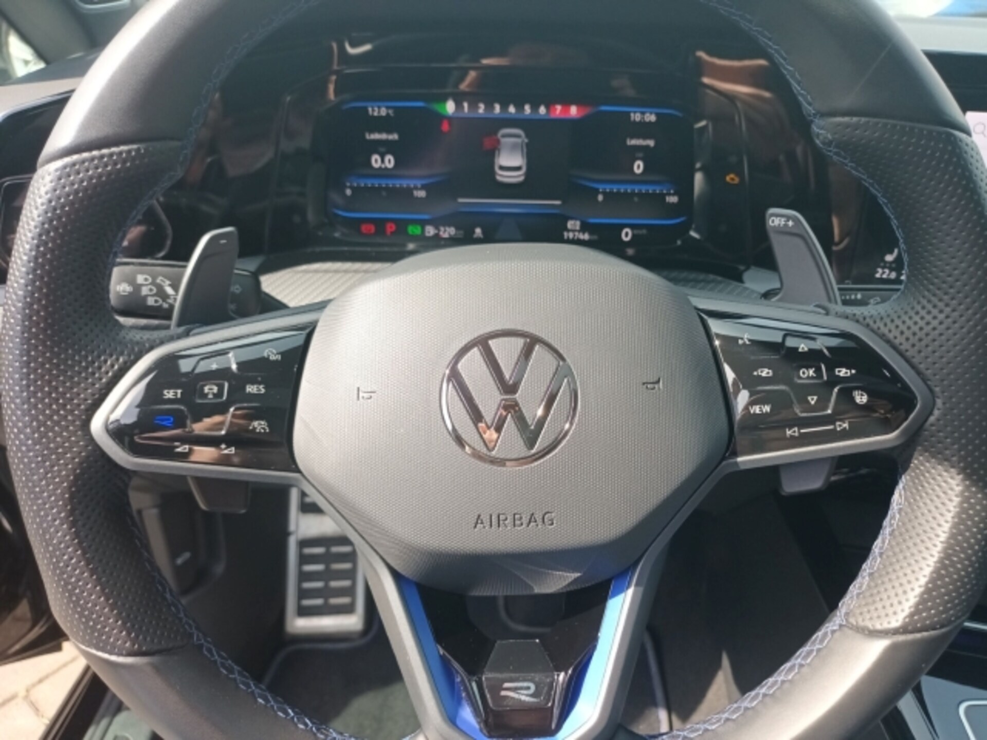 Volkswagen Golf R