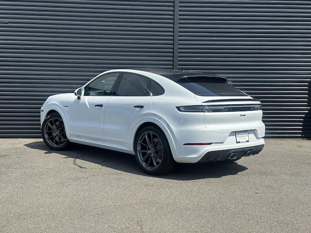 2025 Porsche Cayenne E-Hybrid Coupe