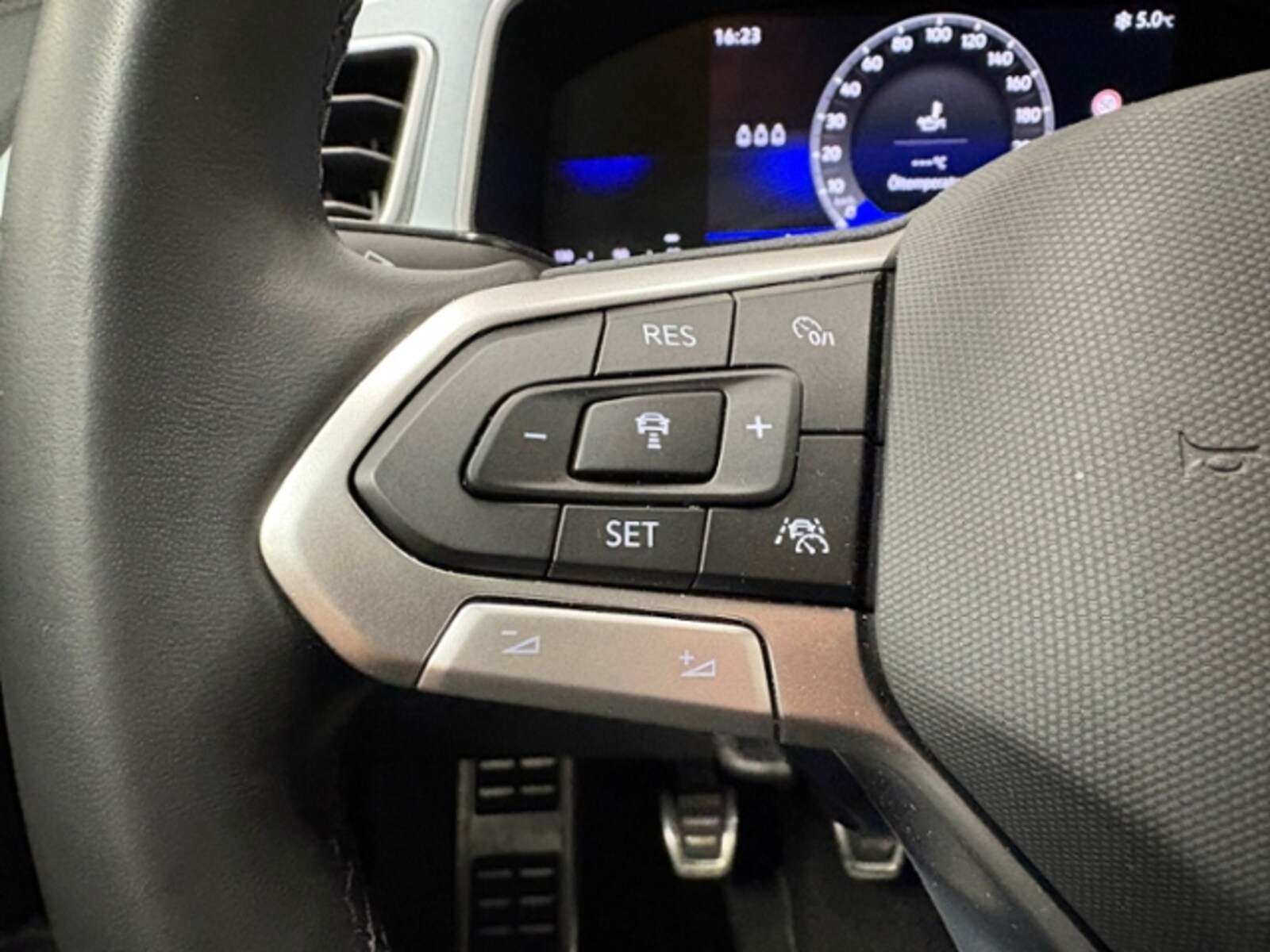 Volkswagen T-Roc – Bild 15