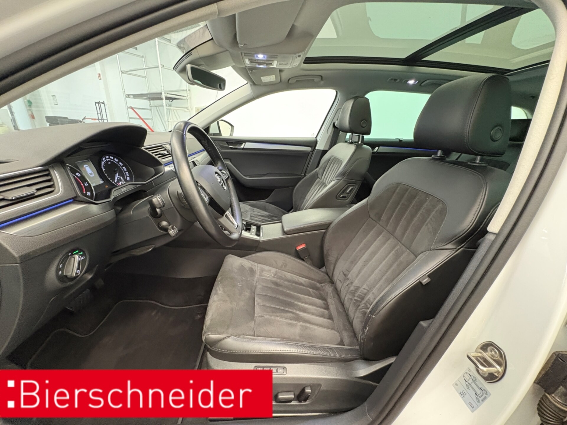 Skoda Superb Combi Style
