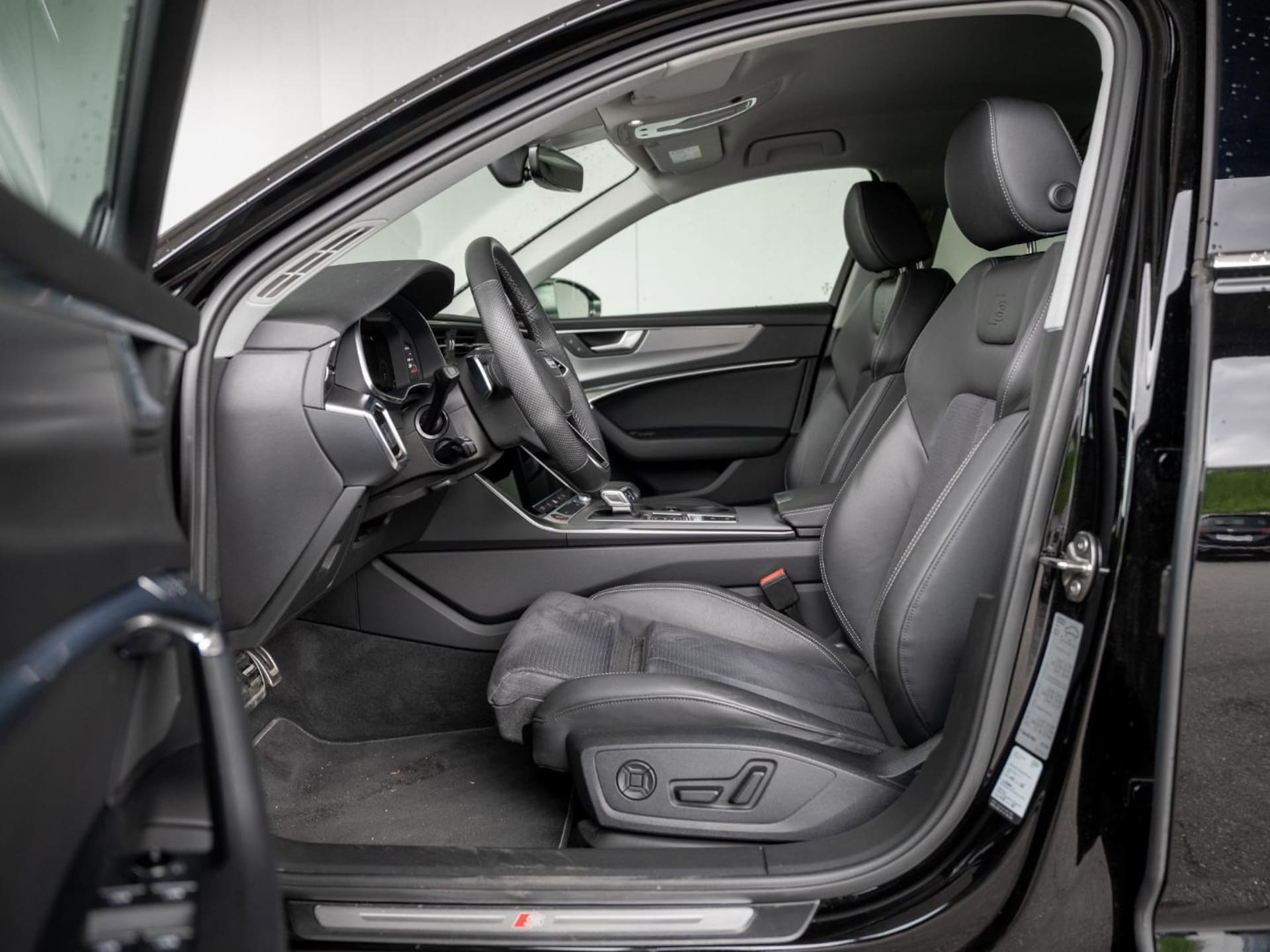 Audi S6 Avant