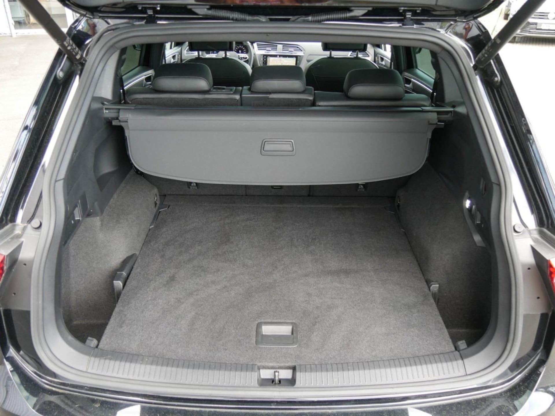 Volkswagen Tiguan Allspace R-Line