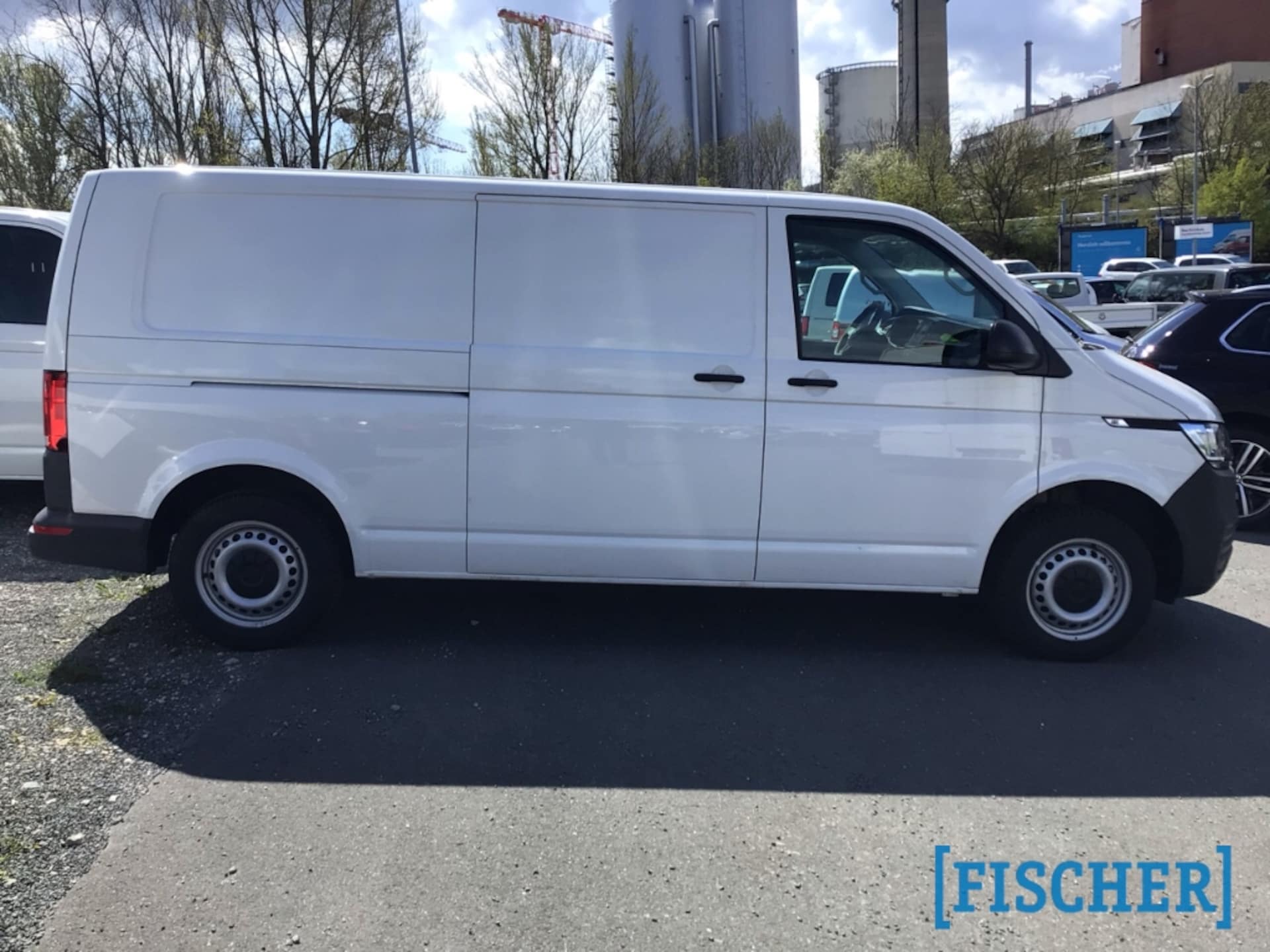 Volkswagen T6.1 Transporter Kasten langer Radstand