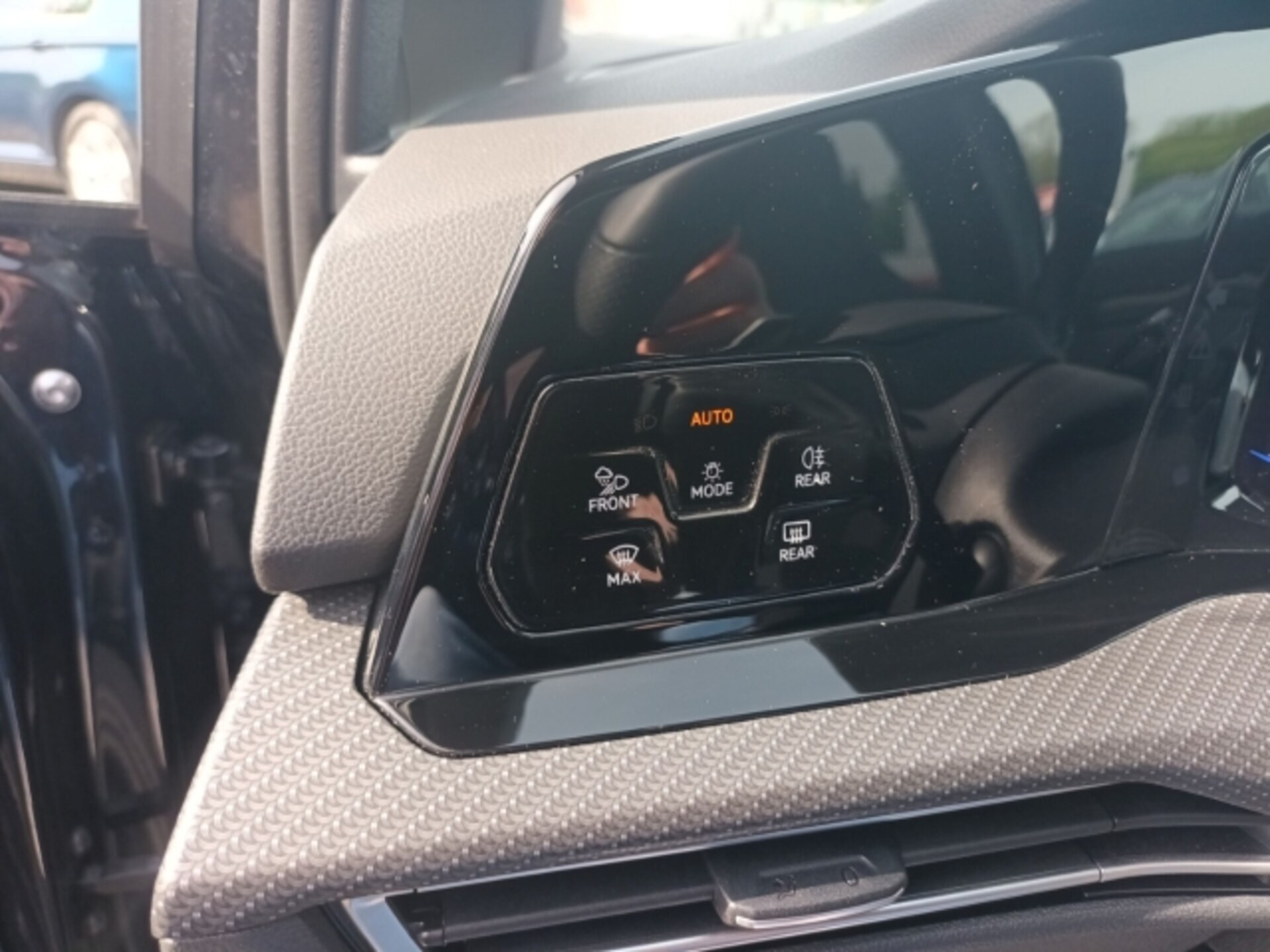 Volkswagen Golf R