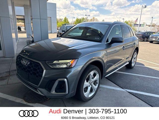 2023 Audi Q5 45 Premium Plus's photo