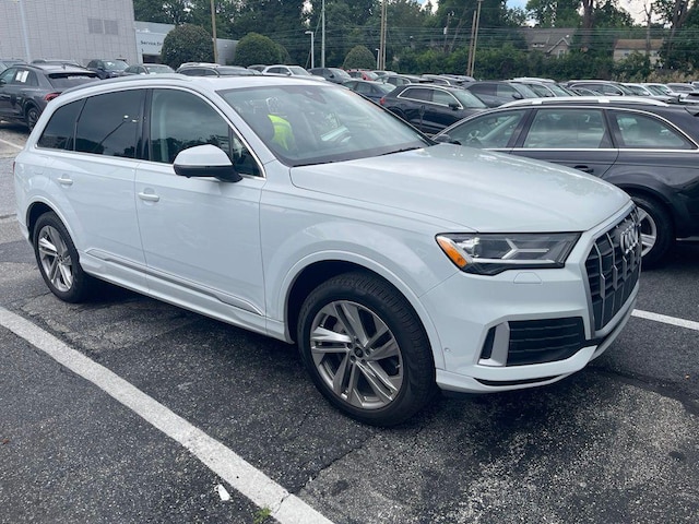 Photo of 2023 Audi Q7