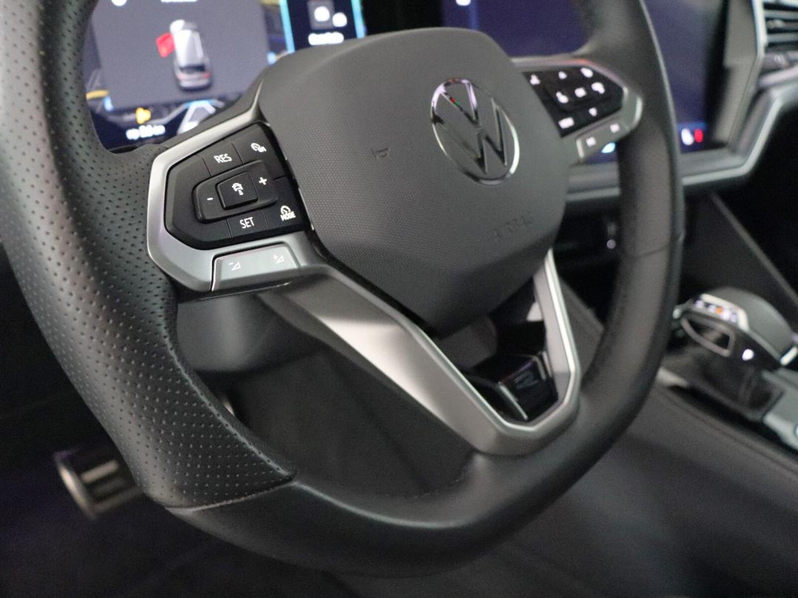 Volkswagen Touareg – Bild 13