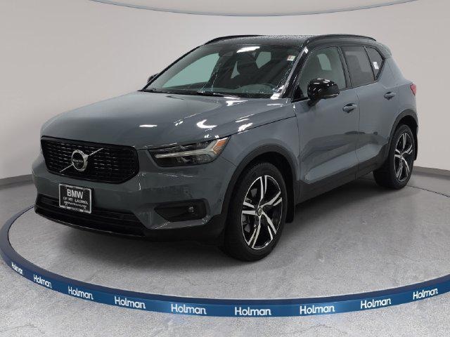 2022 Volvo XC40