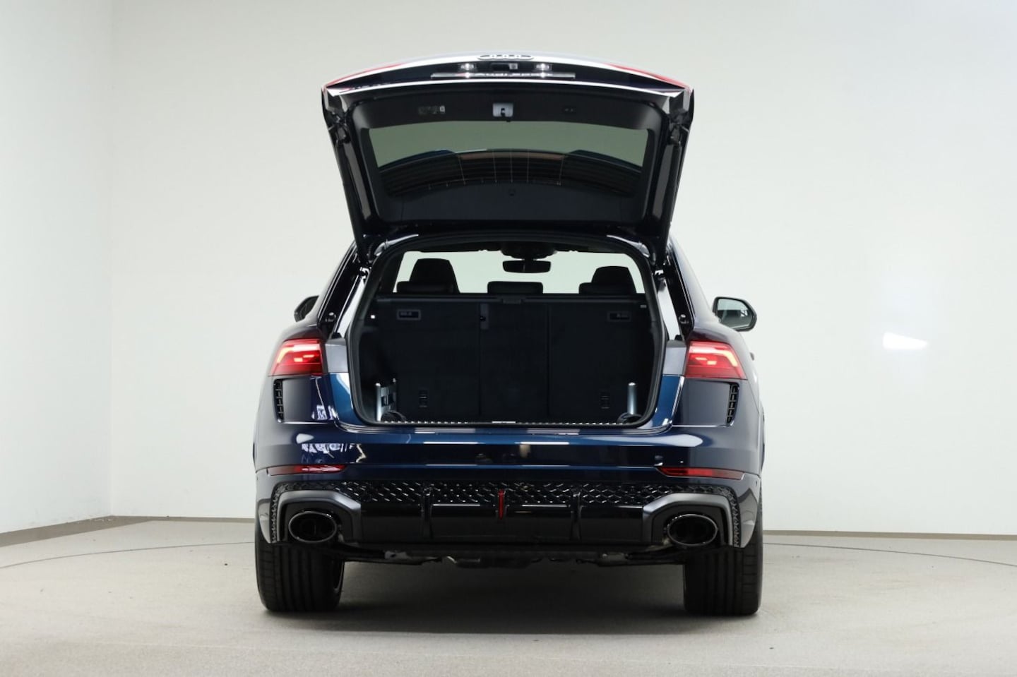 Bild über Audi RS Q8 SUV RS Q8 SUV performance 471 kW tiptronic - für weitere Informationen kontaktieren Sie den Audi Partner
