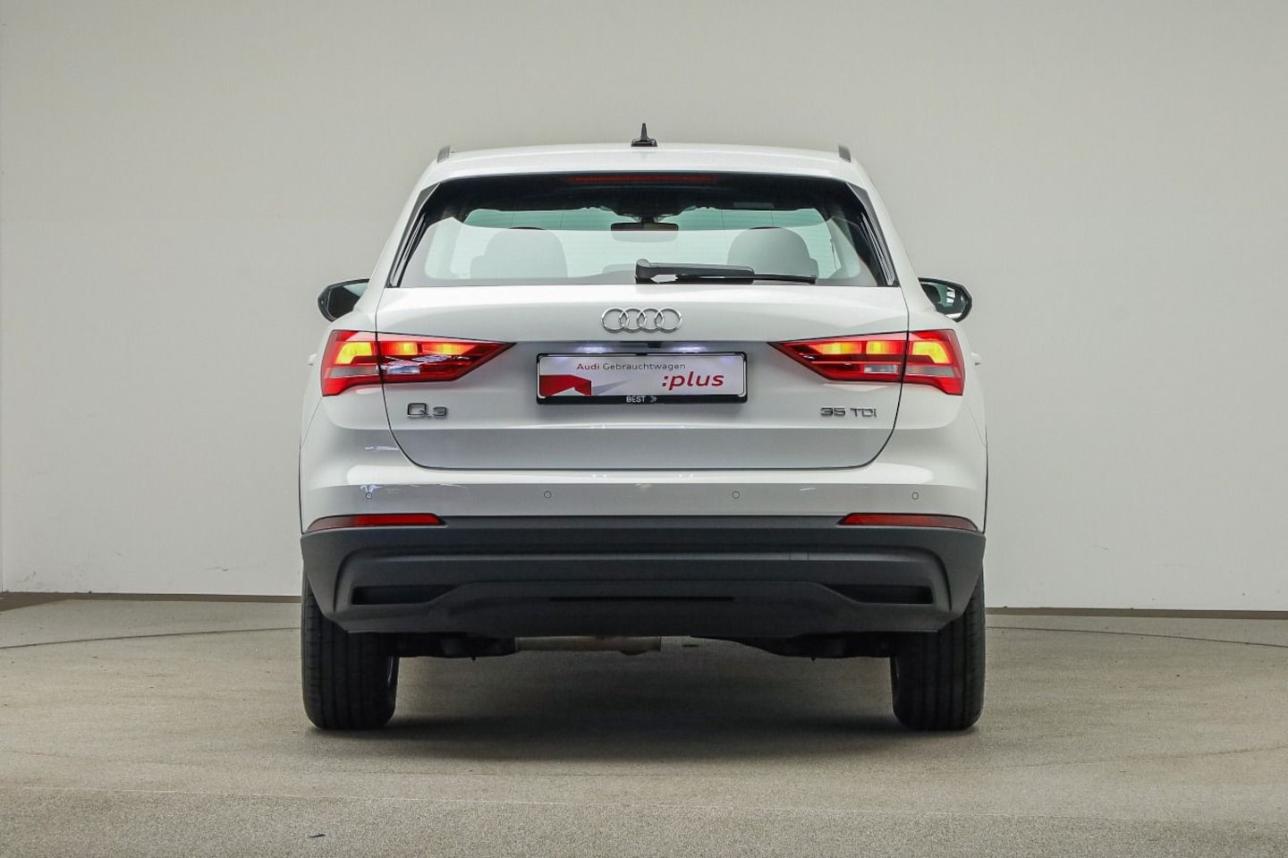 Bild über Audi Q3 35 TDI S tronic - für weitere Informationen kontaktieren Sie den Audi Partner