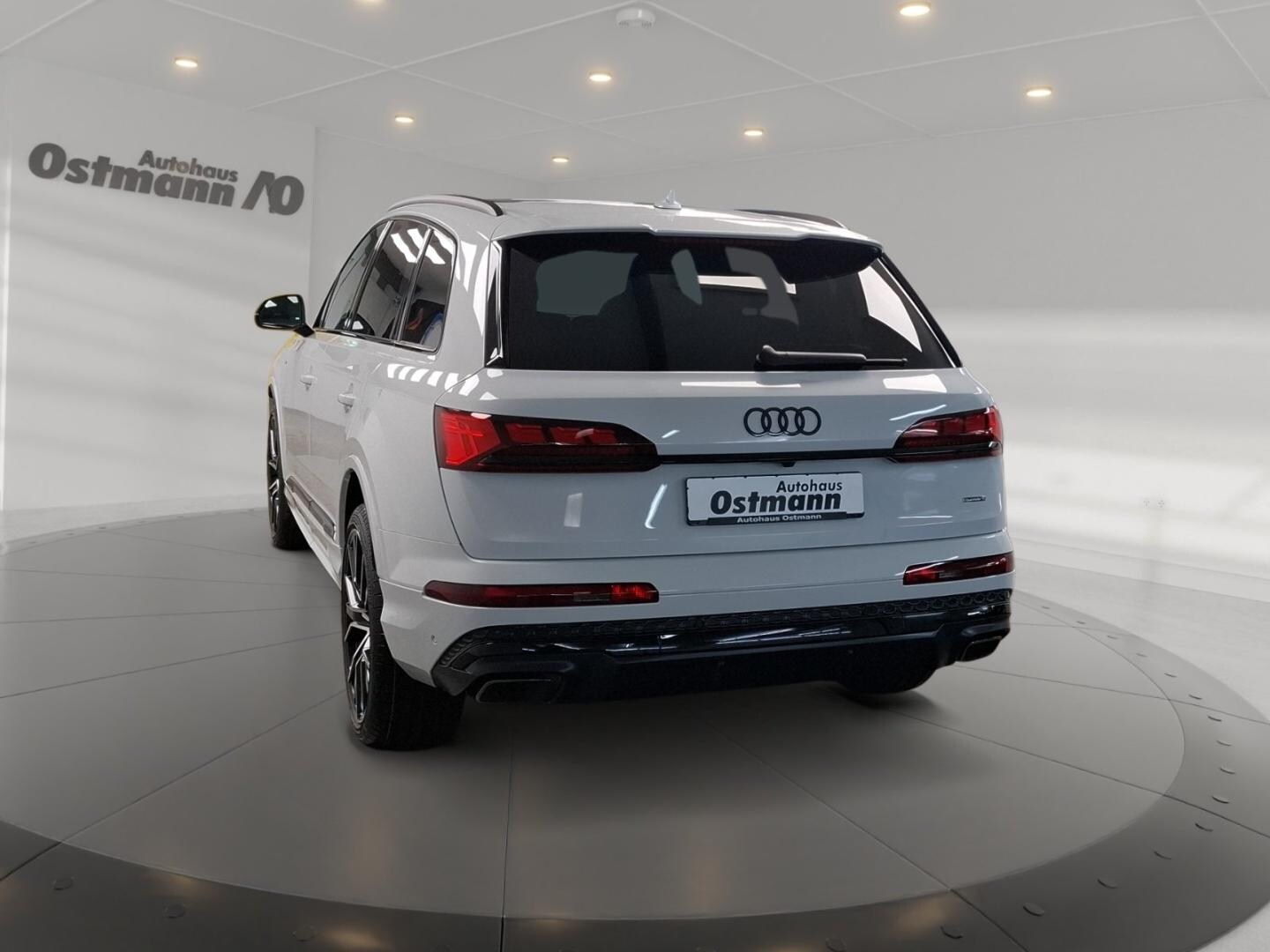 Bild über Audi Q7 SUV S line business TDI quattro 210 kW tiptronic - für weitere Informationen kontaktieren Sie den Audi Partner