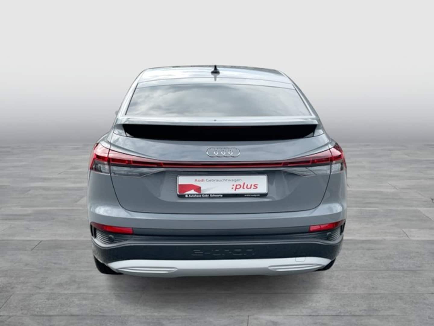 Bild über Audi Q4 Sportback e-tron 40 e-tron - für weitere Informationen kontaktieren Sie den Audi Partner
