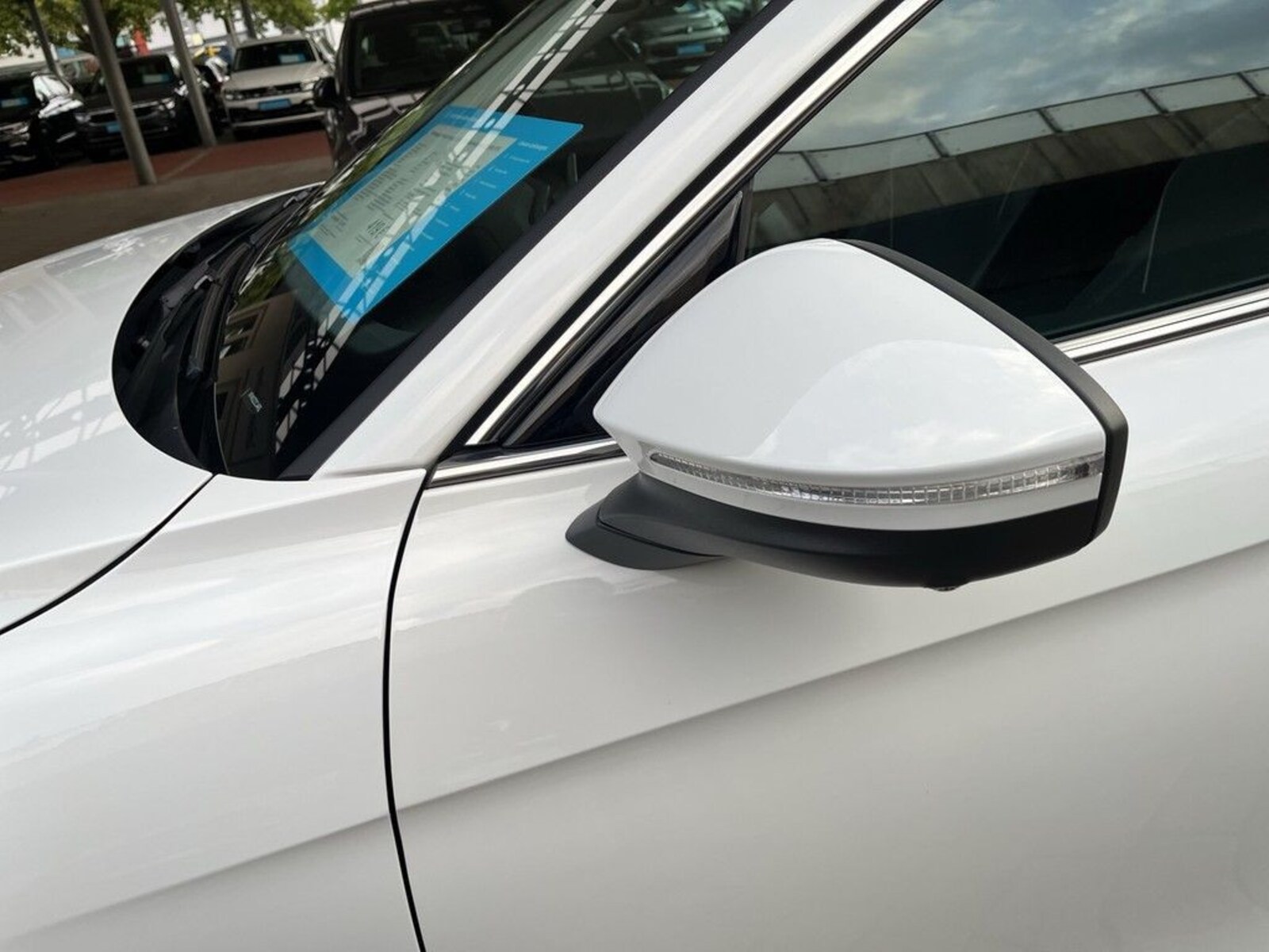 Volkswagen Passat – Bild 18