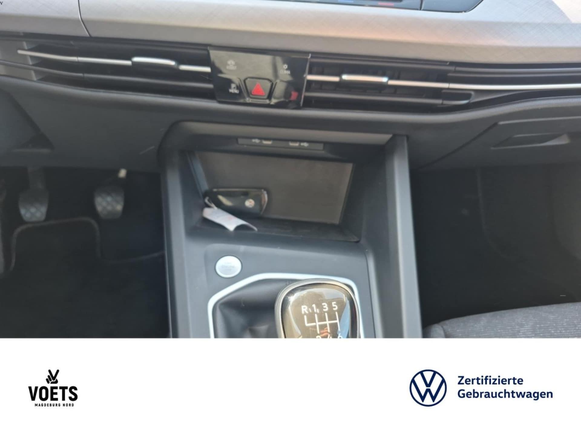 Volkswagen Golf Life