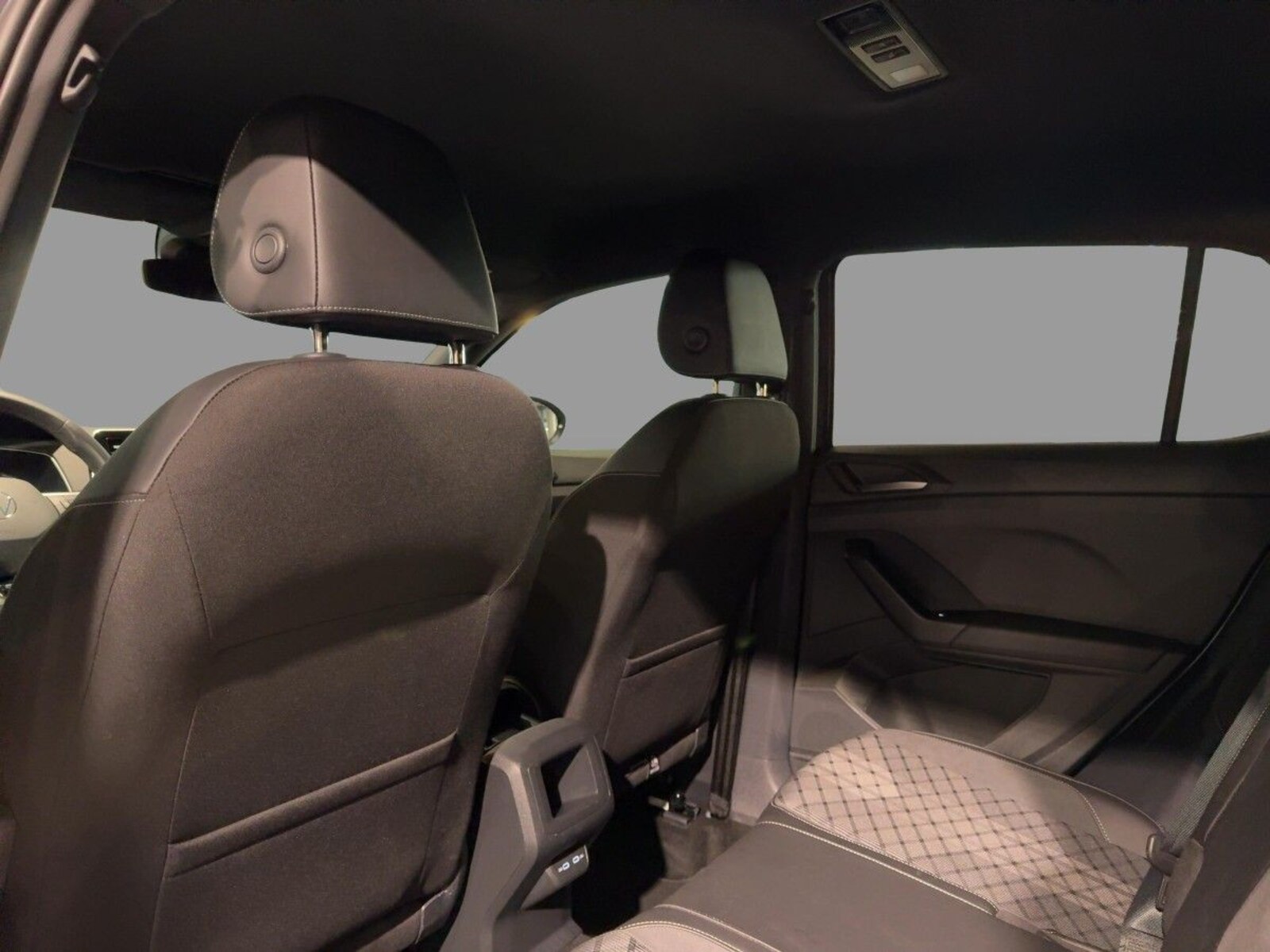 Volkswagen T-Cross – Bild 8