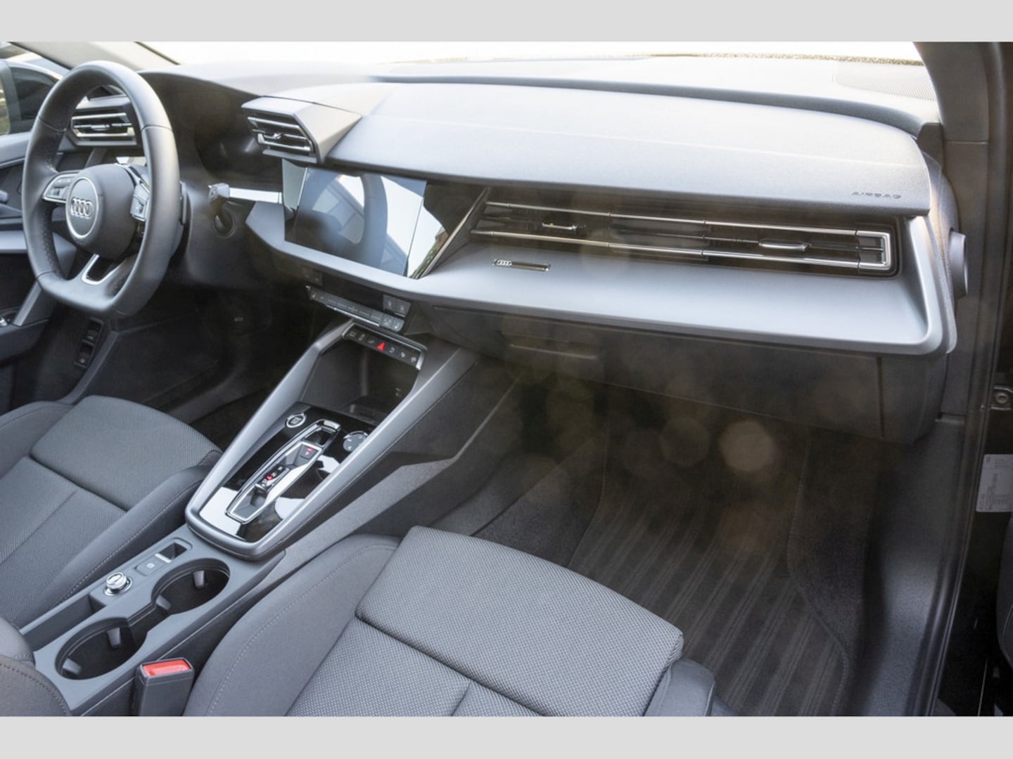 Bild über Audi A3 Sportback TFSI e TFSI e 150 kW S tronic - für weitere Informationen kontaktieren Sie den Audi Partner