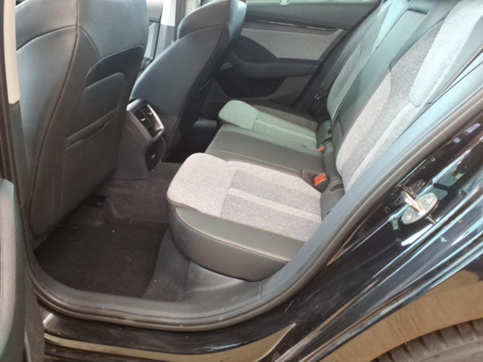 Škoda Octavia Combi – Bild 9