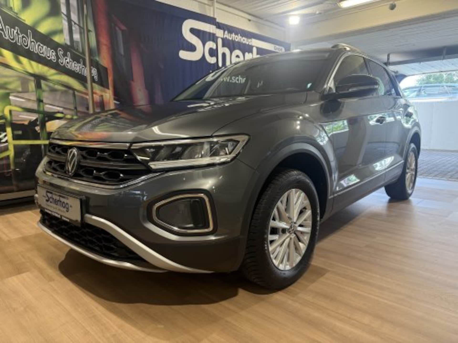 Volkswagen T-Roc Life