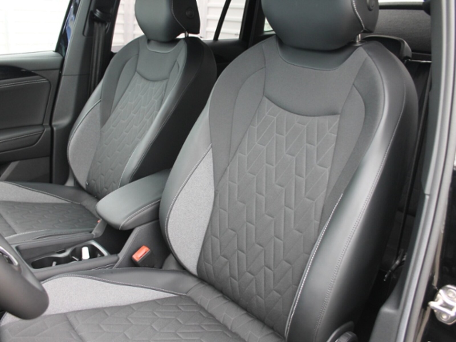 Volkswagen Tiguan – Bild 10