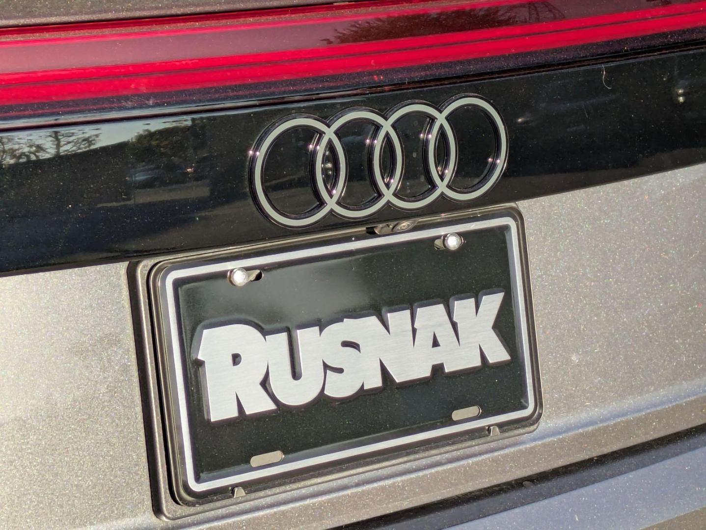 2026 Audi Q8 Premium Plus - Photo 15
