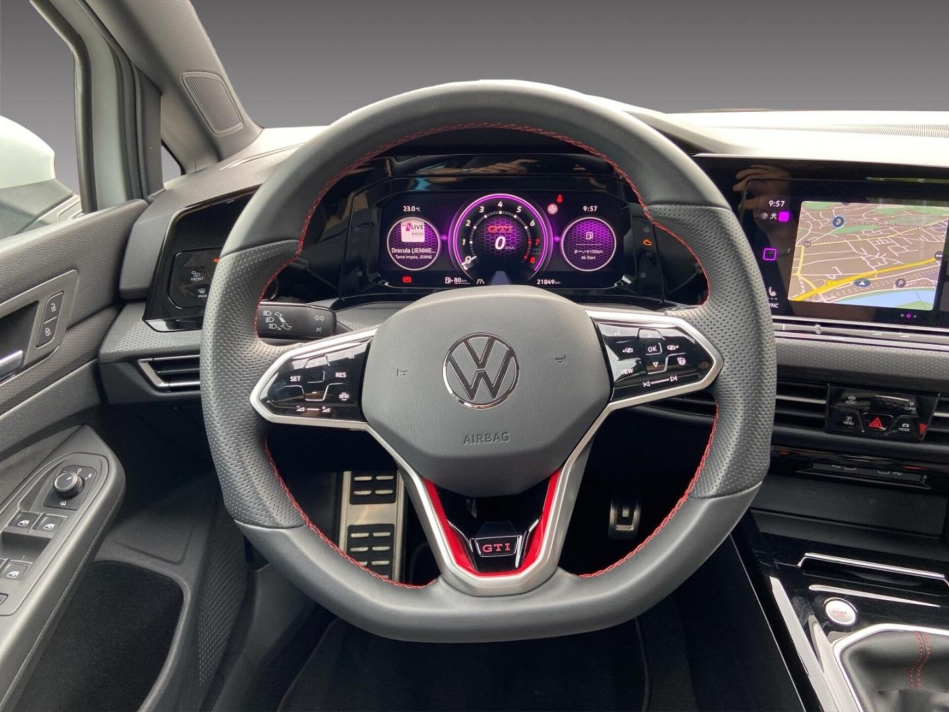 Volkswagen Golf GTI