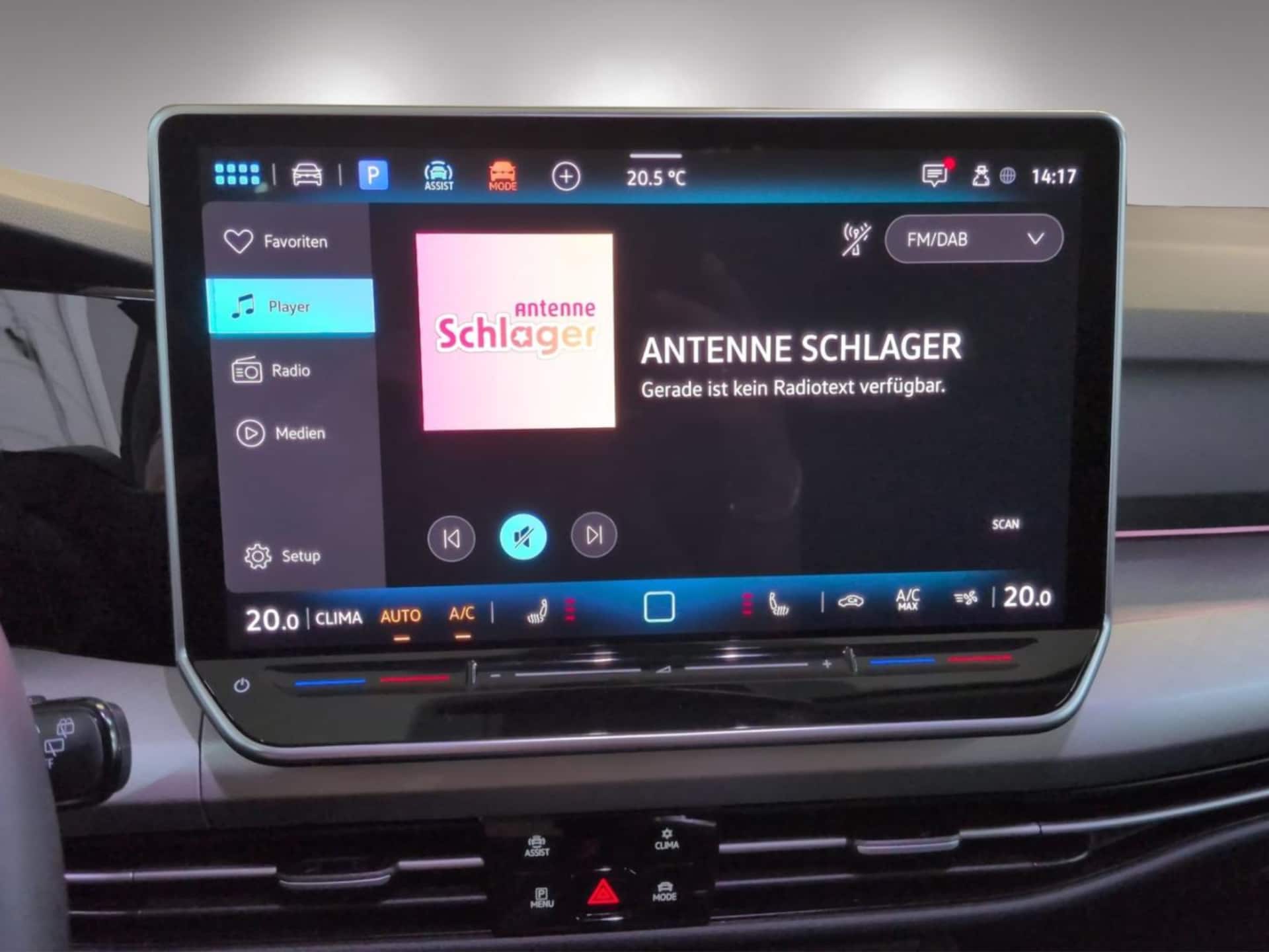 Volkswagen Golf Variant Life