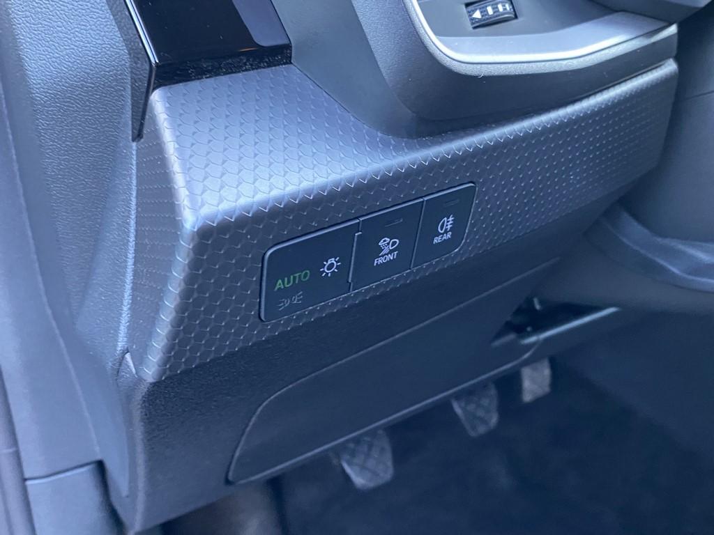 Image about Audi A1 Sportback Advanced 2 25 TFSI 70 kW (95 ch) 5 vitesses