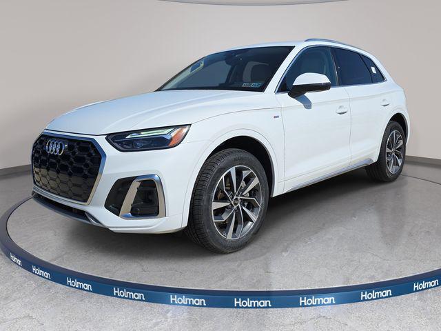 2023 Audi Q5 45 Premium's photo