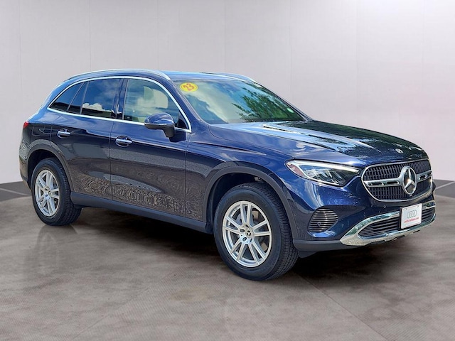 2023 Mercedes-Benz GLC 300