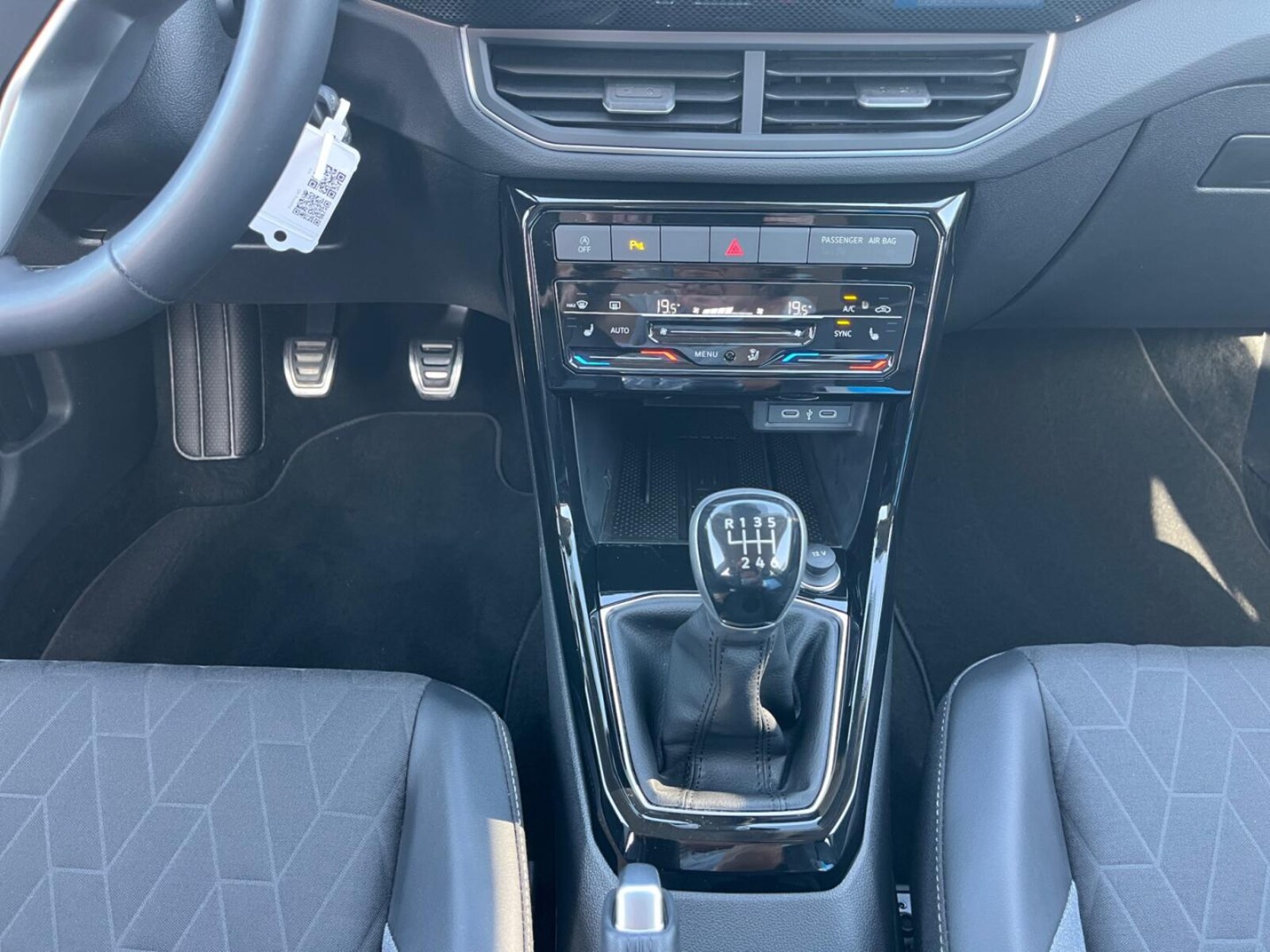 Volkswagen T-Cross – Bild 7