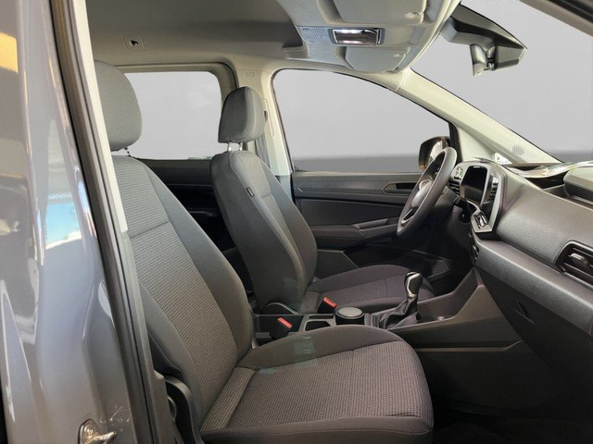 Volkswagen Caddy Basis-Modell